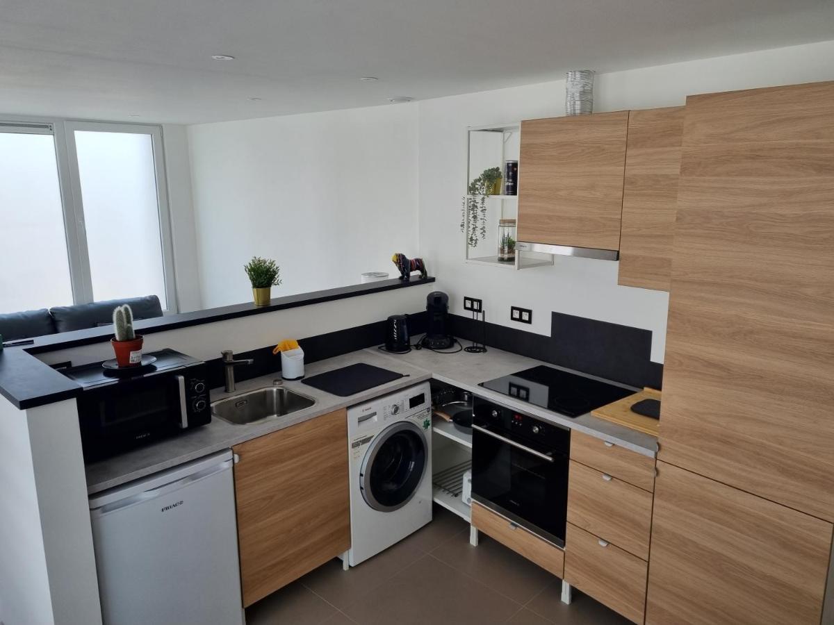 Maisonnette Entierement Renovee