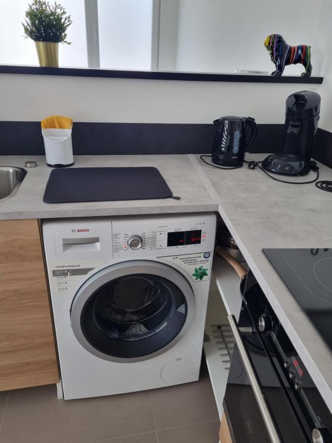 Maisonnette Entierement Renovee